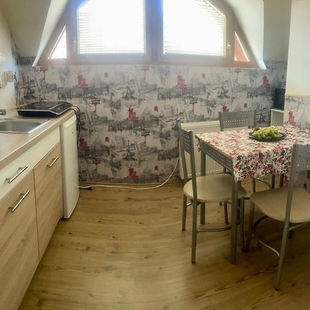 Aranylo Apartmanhaz Hajdúszoboszló Exteriér fotografie